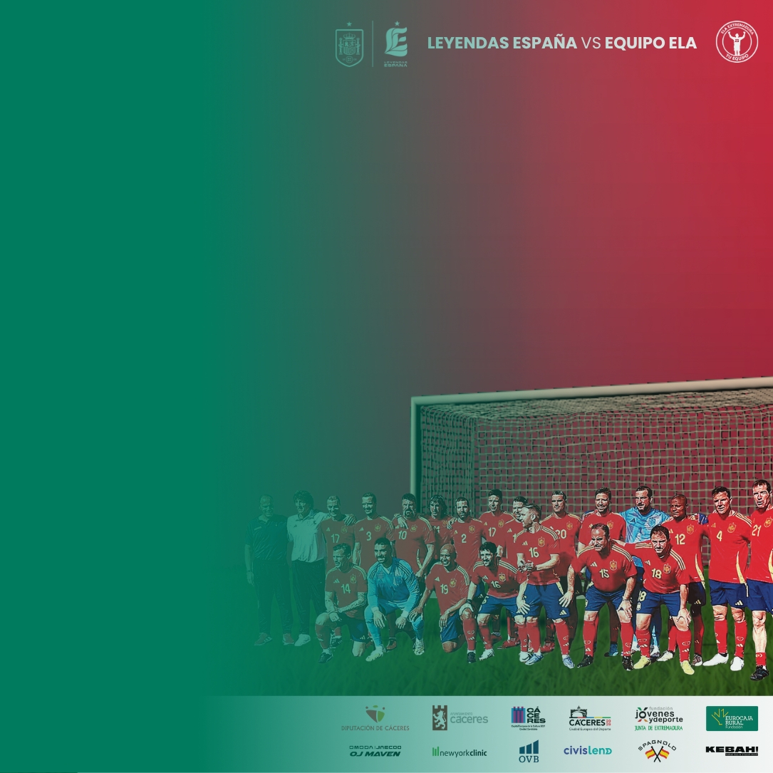 Cartel del partido solidario a favor de la ELA con fondo rojo y una línea de césped en la parte inferior. . En el centro se muestra un grupo de jugadores de fútbol de las selección leyendas España, posando delante de una portería. Entidades colaboradoras como Diputación de Cáceres, Ayuntamiento de Cáceres, Cáceres Capital Europea del Deporte, Fundación Jóvenes y Deporte, Fundación Eurocaja Rural, Omoda/Jaecoo OJ Maven, Newyorkclinic, OVB, Civislend y Spagnolo